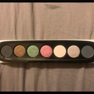 Marc Jacobs “208 Vamp” eyeshadow palette